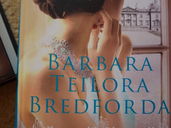 Kavendonas sievietes