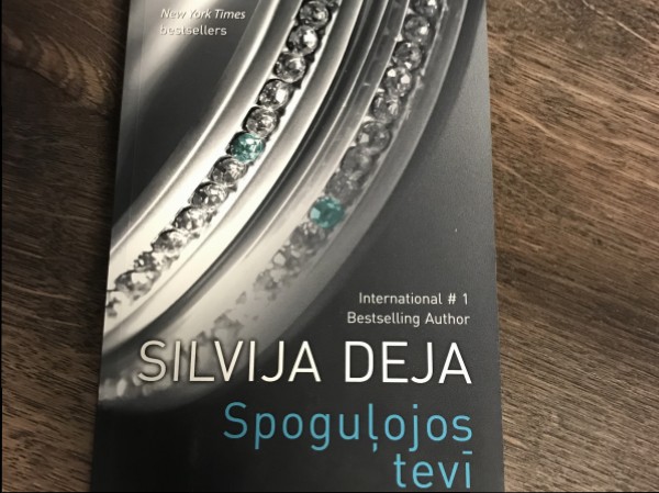 Spoguļojos tevī
