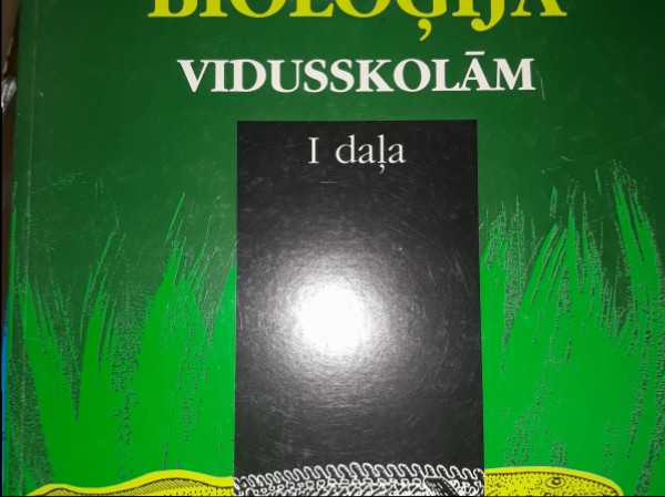 Bioloģija vidusskolām I daļa