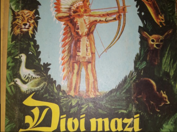 Divi mazi mežonēni