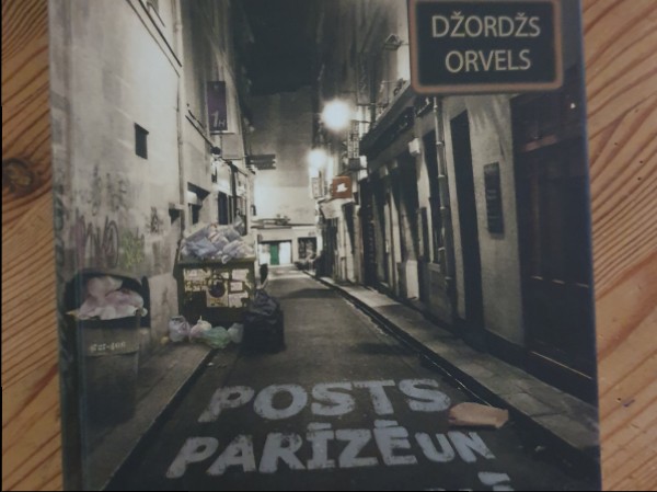 Posts Parīzē un Londonā