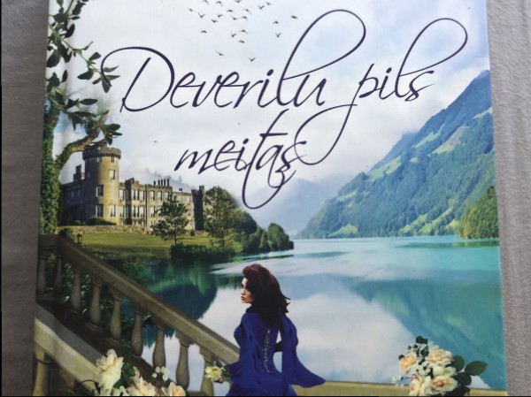 Deveritu pils meitas