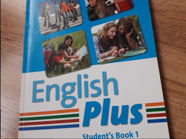 English Plus Students book 1