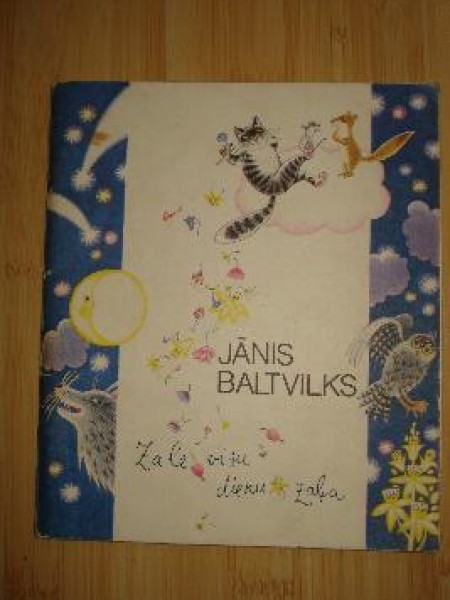 Zāle visu dienu zaļa 