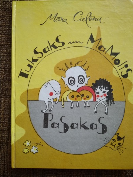 Tuksaks un Mamolis Pasakas