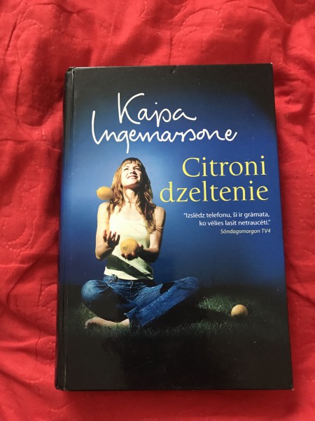 Citroni dzeltenie