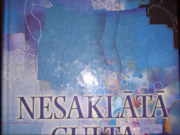 Nesaklātā gulta