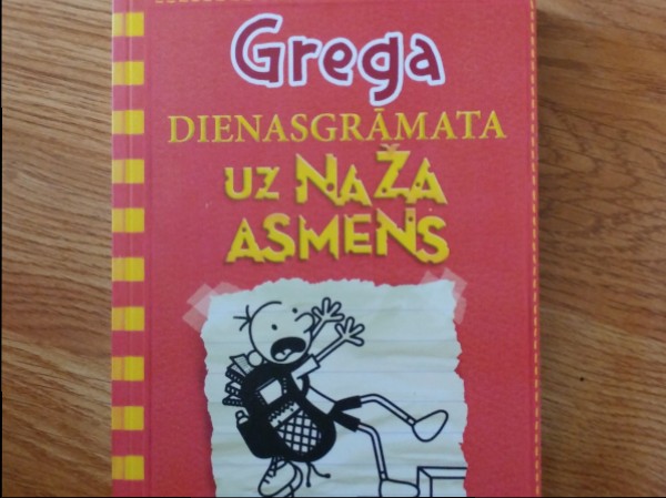 Grega dienasgrāmata. un naža asmens