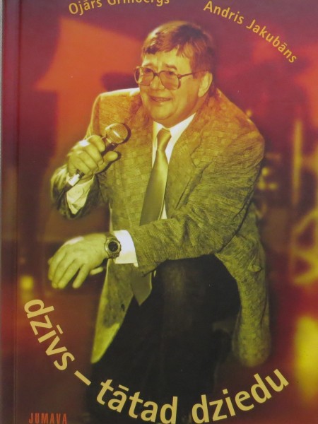 Dzīvs - tātad dziedu