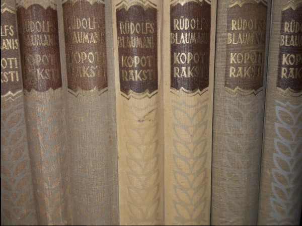 Rūdolfa Blaumaņa 8 KOPOTIE RAKSTI