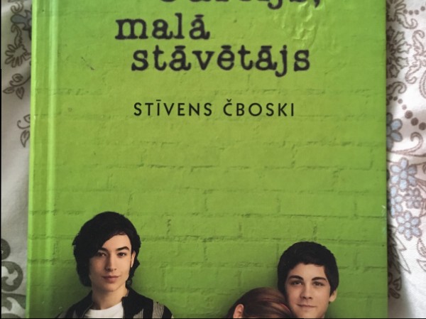 Čārlijs malā stāvētājs