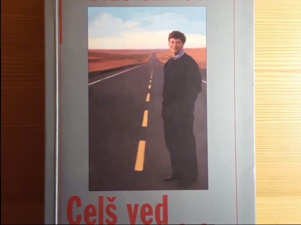 Ceļš ved uz priekšu