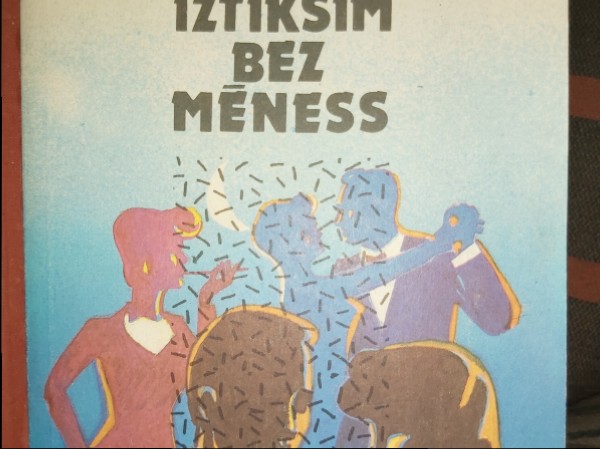Iztiksim bez mēness