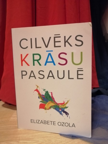 Cilvēks krāsu pasaulē 