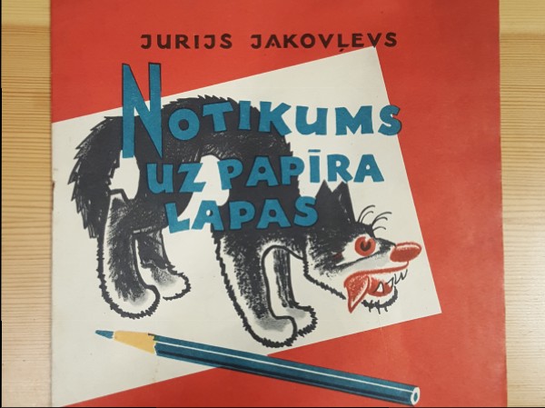 Notikums uz papīra lapas