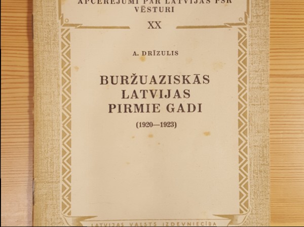 Buržuāziskās Latvijas pirmie gadi(1920-1923)