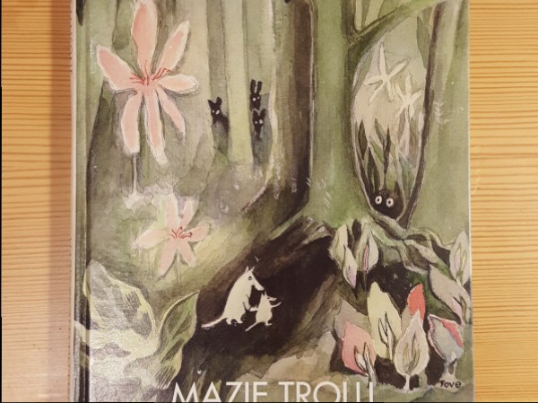 Mazie troļļi un lielie plūdi