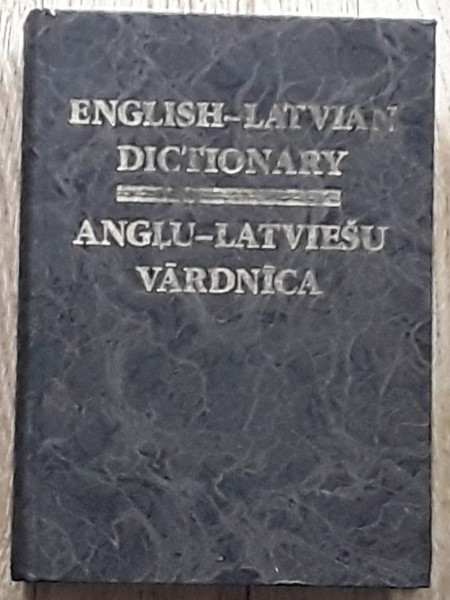 Angļu-latviešu vārdnīca
