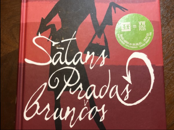 Sātans Pradas brunčos