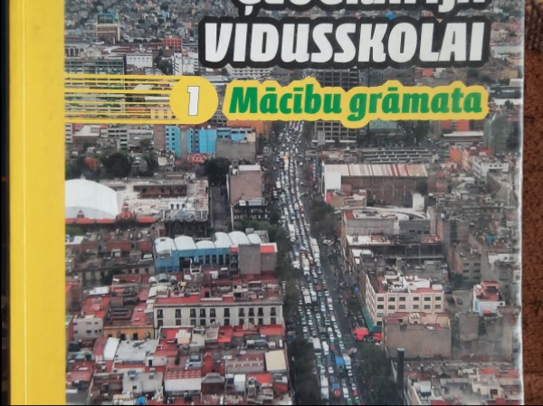 Pasaules ģeogrāfija vidusskolai