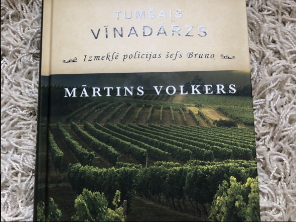 Tumšais vīnadārzs