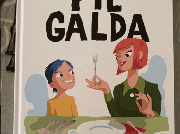 Pie galda