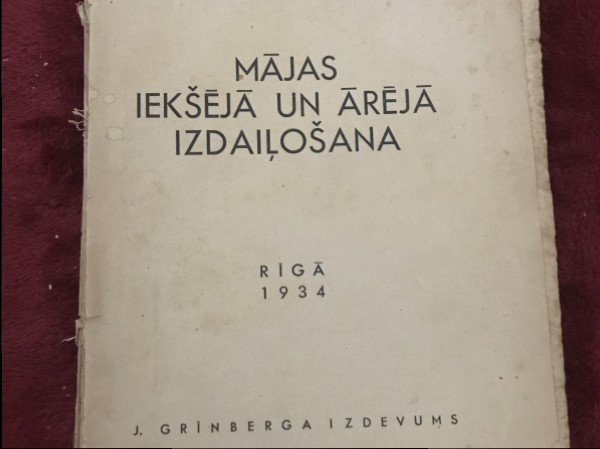 Mājas iekšējā un ārējā izdaiļošana