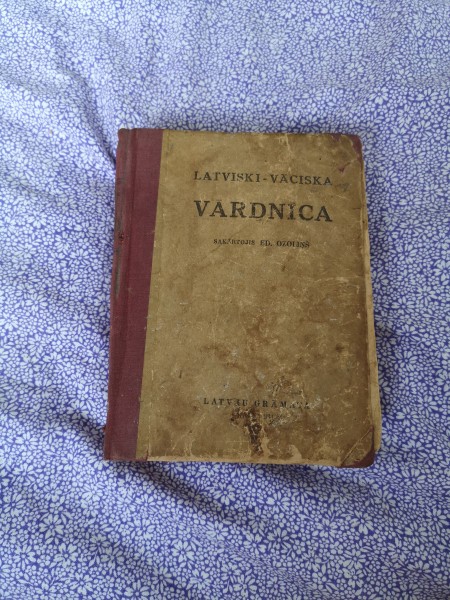 Latviski-vāciska vārdnīca