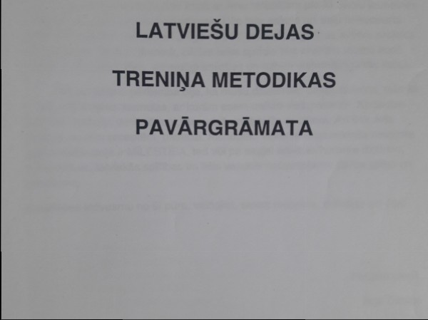 Latviešu dejas treniņa metodikas pavārgrāmata