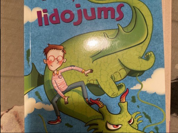 Pūķu aukļa lidojums