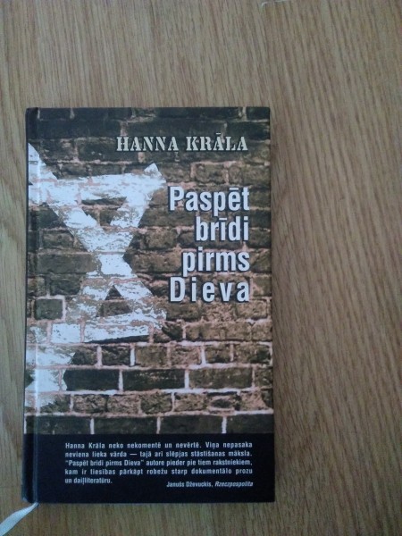 Paspēt brīdī pirms Dieva