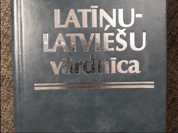 LATĪŅU - LATVIEŠU vārdnīca