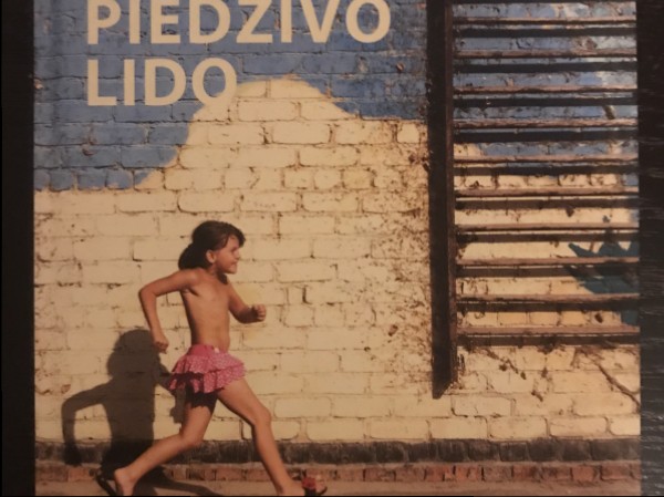 Izdzīvo piedzīvo lido