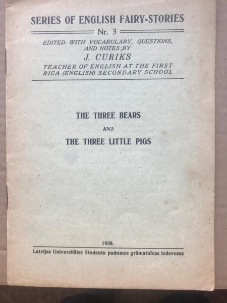 The Three Bears and the Three Little Pigs