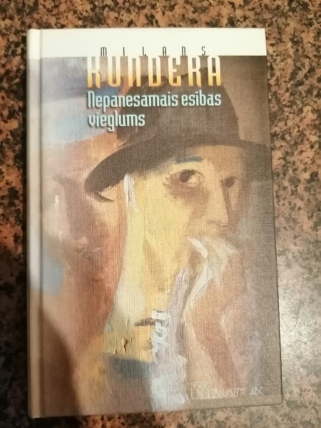 Nepanesamais esības vieglums