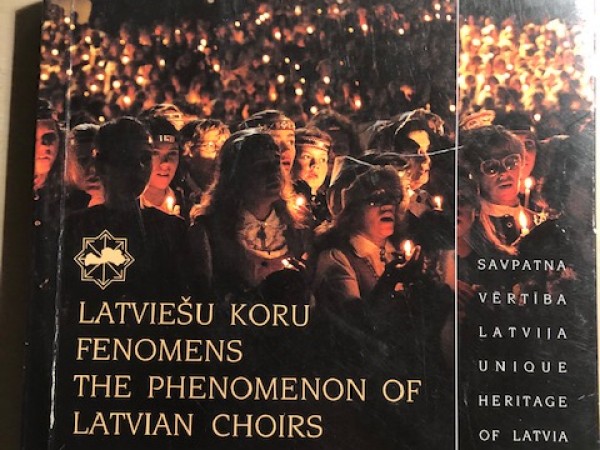 Latviešu koru fenomens