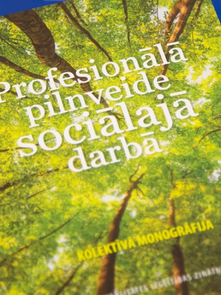 Profesionālā pilnveide sociālajā darbā