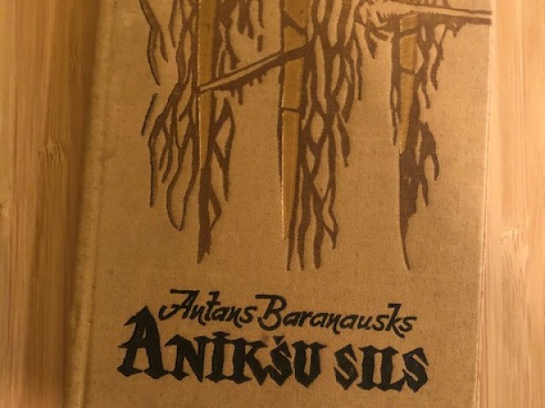 Anīkšu sils