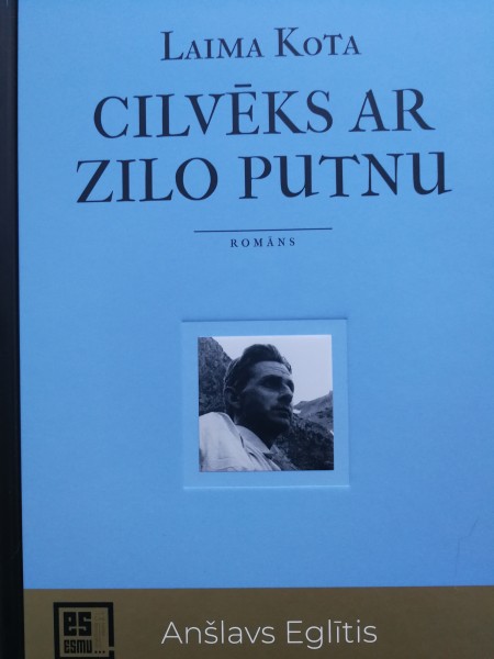 Cilvēks ar zilo putnu