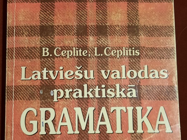 Latviešu valodas praktiskā gramatika