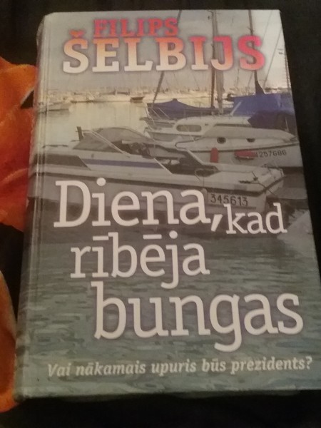Diena kad rībēja bungas