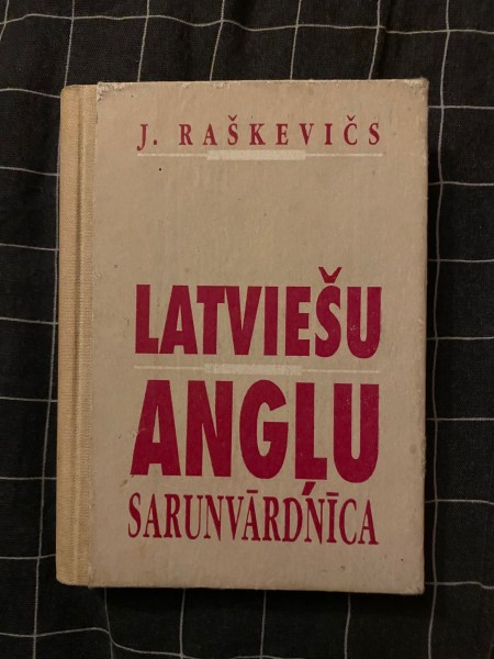 Latviešu angļu sarunvārdnīca