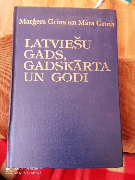 Latviešu gads, gadskārta  un  godi