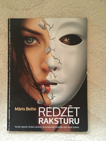 Redzēt raksturu