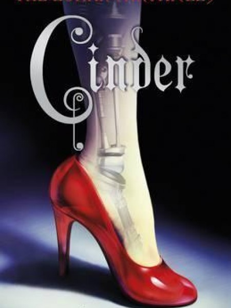Cinder (The Lunar Chronicles)