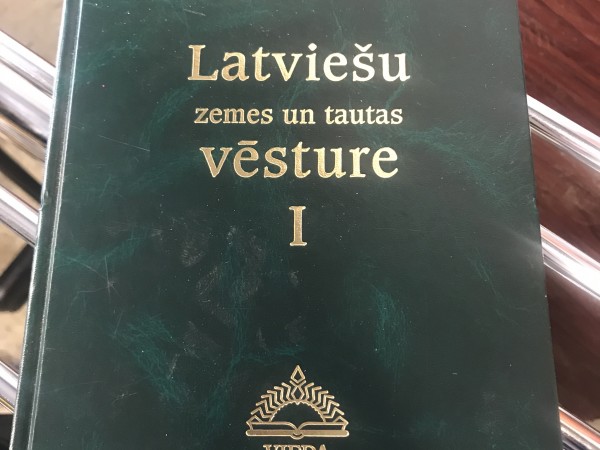 Latviešu zemes un tautas vēsture I