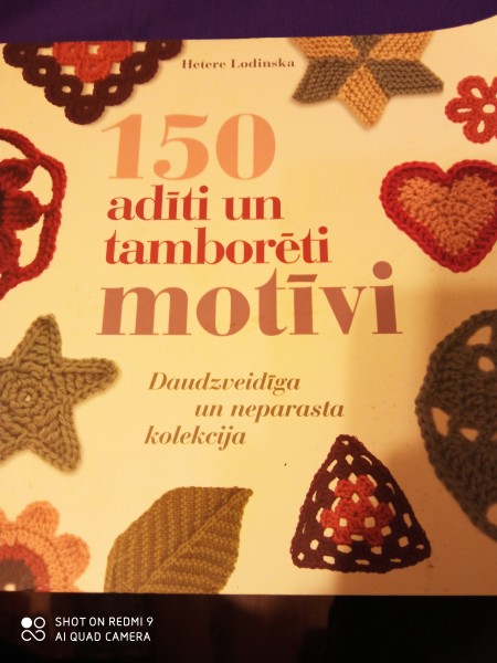 150 adīti un tamborēti  motīvi