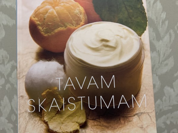 Tavam skaistumam. Receptes mirdzošai ādai.