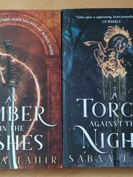 An Ember in the Ashes (1,2)