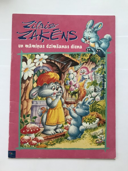 Zilais zaķēns un māmiņas dzimšanas diena